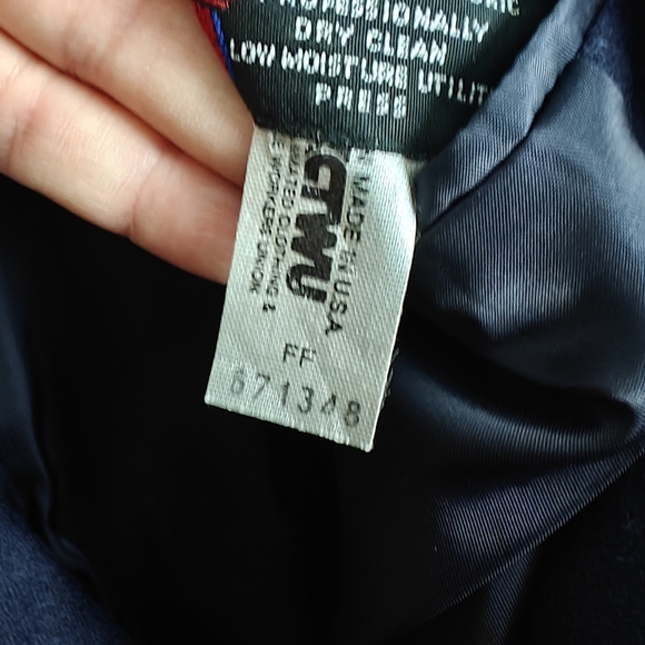 Norman Hilton Nordstrom Vintage Classic Navy Blazer with Gold Buttons Size 40 S - Picture 7 of 8